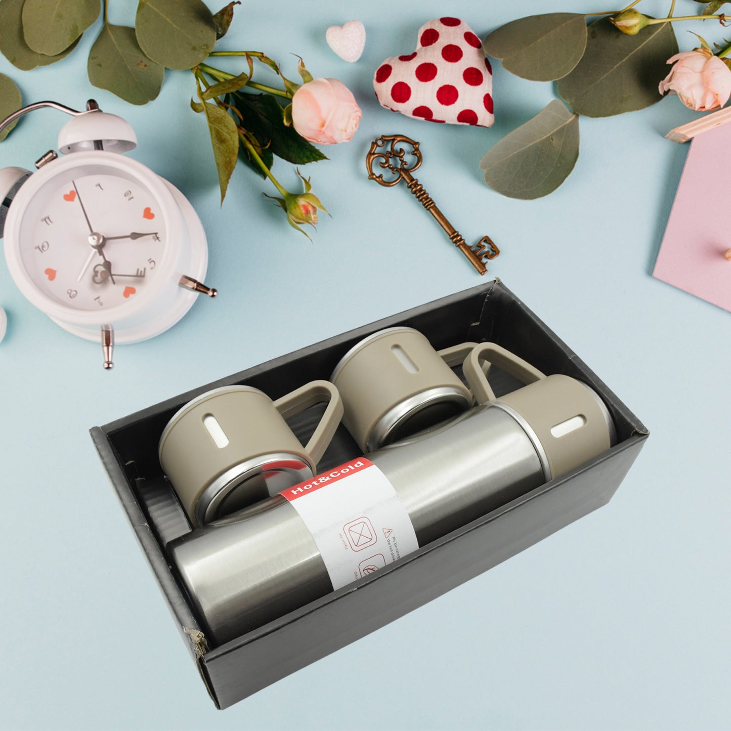 Stainless Steel Vacuum Flask Set With 3 Steel Cups Combo (500ml)